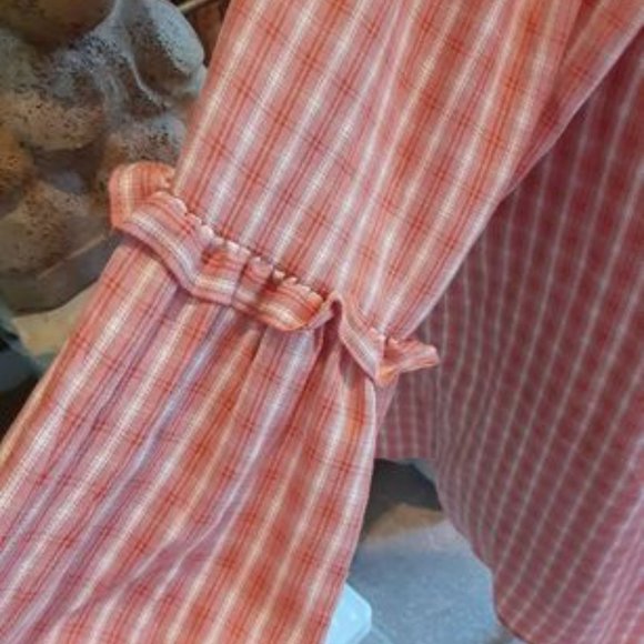 NWT MAX EDITION Peasant Blouse Rayon/Poly Blend Size Medium - Picture 2 of 8